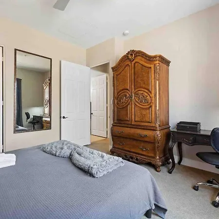 Modern La Quinta Condo Old Town, Pool, Golf